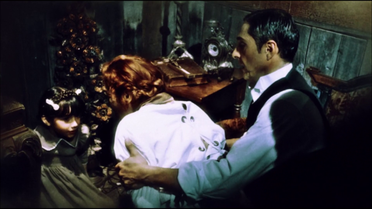 The Forbidden Room (6)