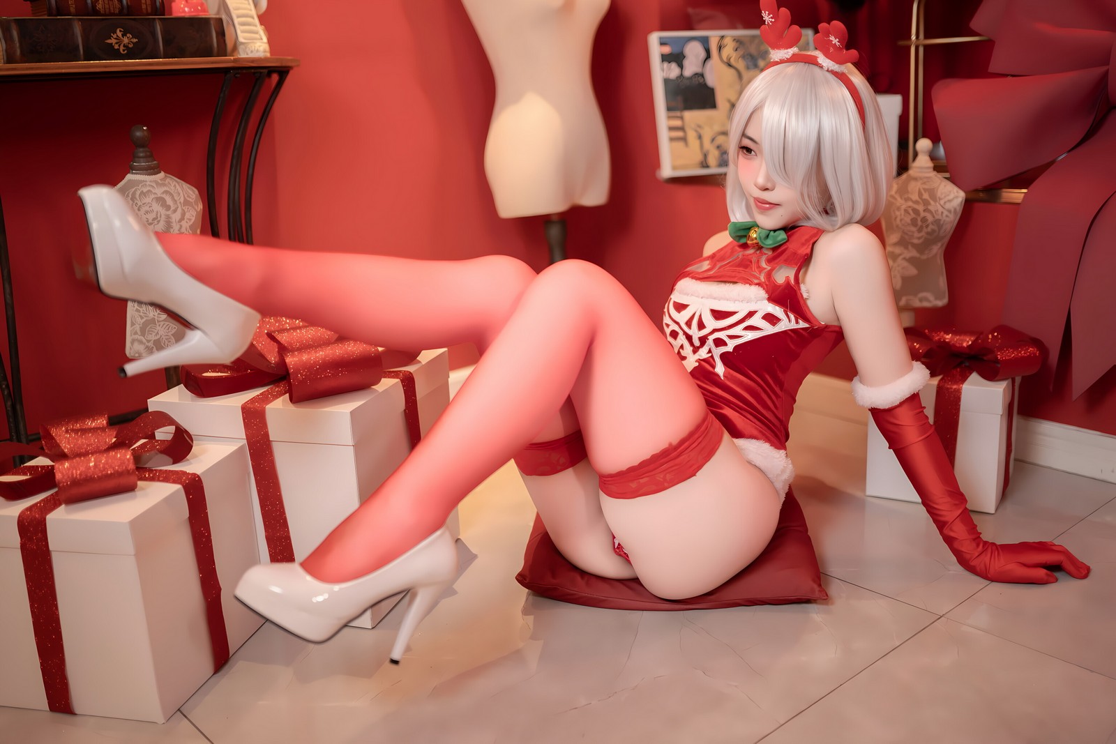 Bangni邦尼 – 圣诞尼尔 红裙御姐 Cosplay 写真集（132P-3V-966MB）插图3