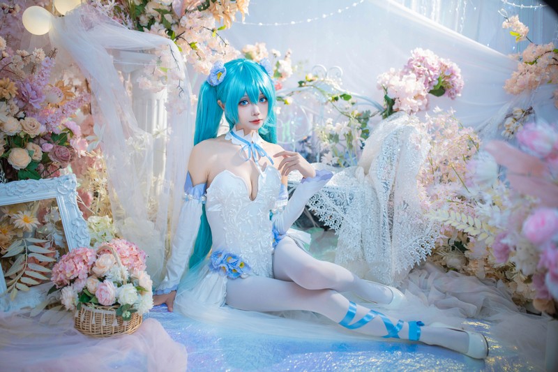艾西Aiwest 初音未来粉蝶花Cosplay写真图集 Miku高清美图 44P (159.9M)插图9