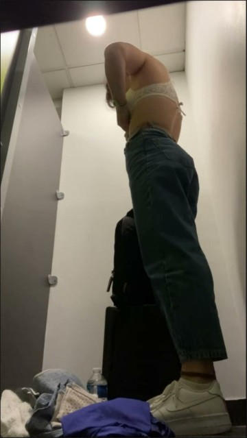 [Image: Dressing82504512403120260428.jpg]
