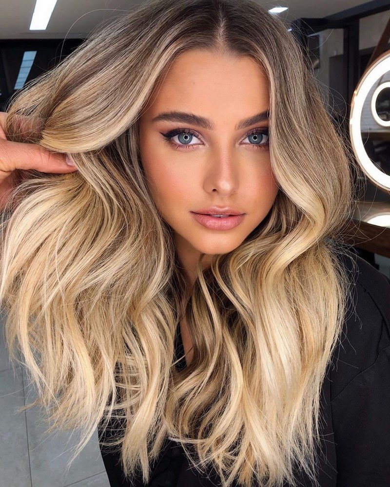 Beige blonde color on brunette
