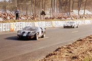 1966 International Championship for Makes - Page 4 66lm02-GT40-MKII-CAmon-Mc-Laren-10