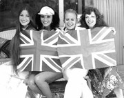 Joan-Collins-f74