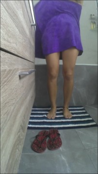 [Image: Voyeur38745130018.jpg]