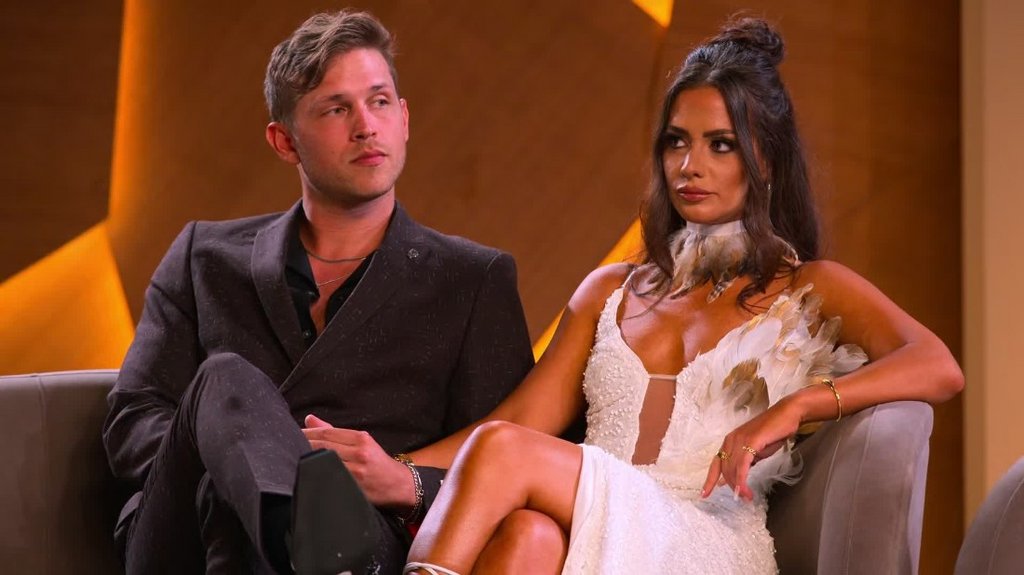 [Image: j9g2a7nrj7uk.jpg]