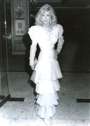 donna-mills-a77
