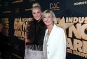 Olivia-Newton-Johnon-md91
