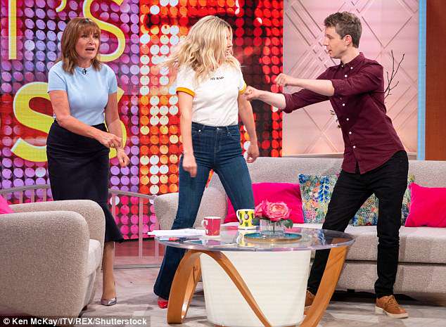 4D41A8CA00000578-5848431-image-m-31_1529074403365