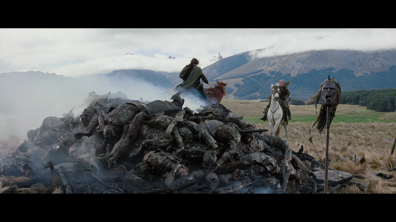 The Lord of the Rings- The Two Towers (EXT.) PT. 1.mkv_snapshot_00.35.55_[2020.12.08_17.55.46]