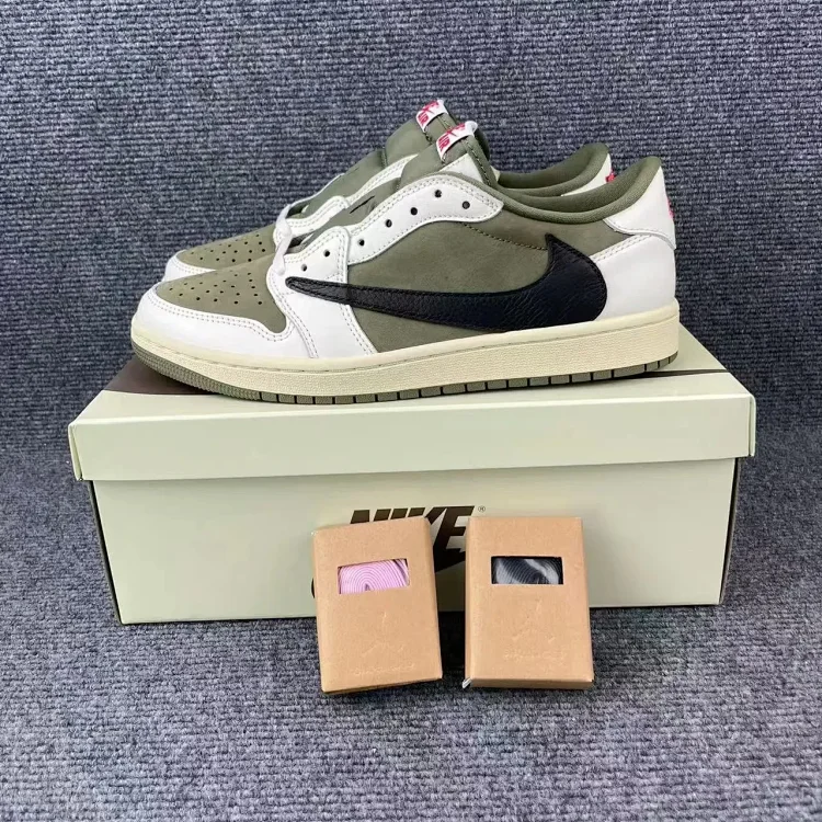 Travis Scott x Fragment Design x Jordan Air Jordan 1 Low