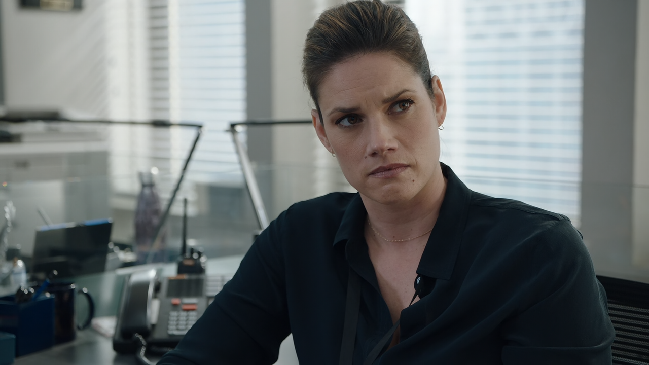 FBI.S03E13.Short.Squeeze.1080p.10bit.AMZN.WEB-DL.DDP5.1.HEVC-Vyndros.mkv_snapshot_16.35_[2021.05.19_