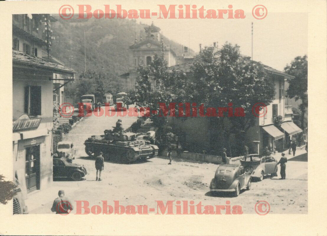 V893 Italien 1944 Lanzotal Panzerkampfwagen Panzer Turmschürze Bandenkampf italy