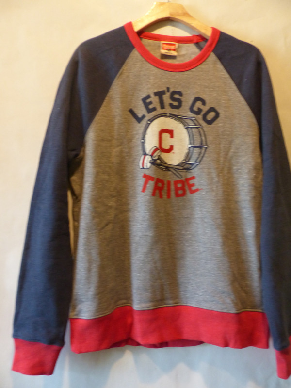 HOMAGE CLEVELAND INDIANS "LETS GO TRIBE" SWEATER CREWNECK GREY/BLUE/RED SZ M