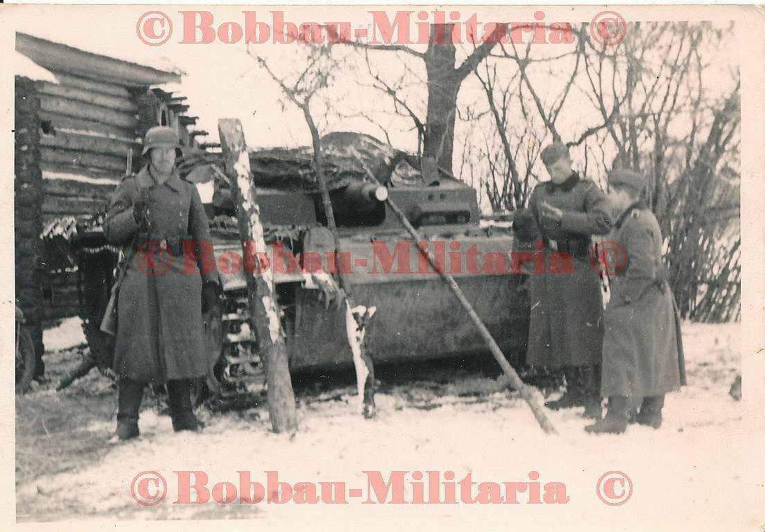 Russland Sturmgeschütz STUG III Stummel Winter Stellung