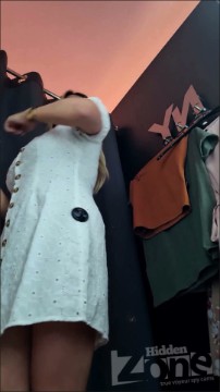 [Image: Voyeur53725094328.jpg]