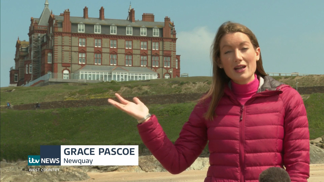 07 May - 18.00.00 - ITV News London. The latest news in London and the....ts_snapshot_09.44_[2020.05