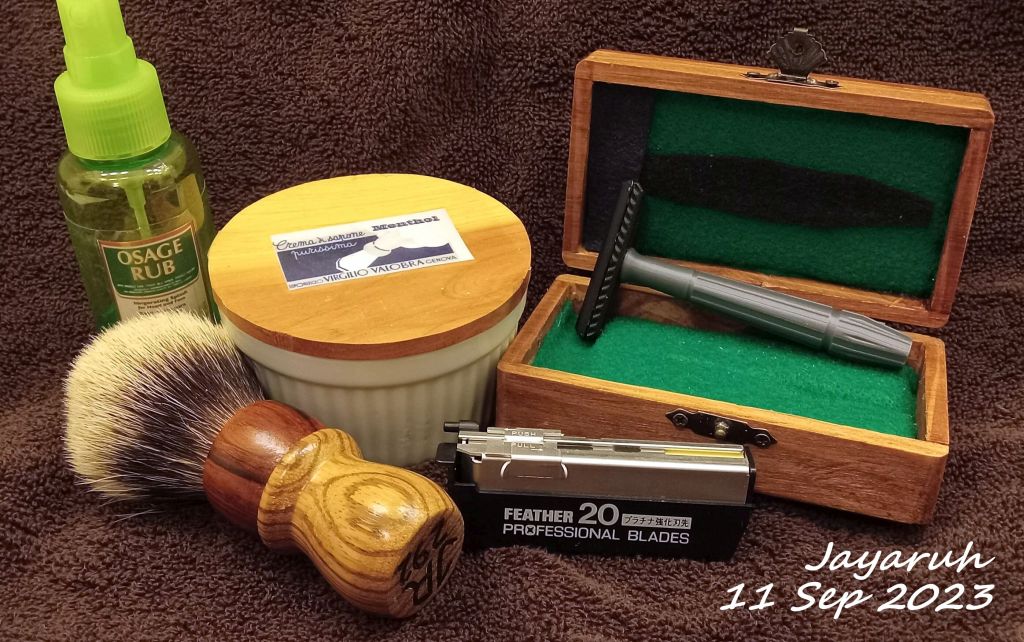 [Image: sos230911.jpg]