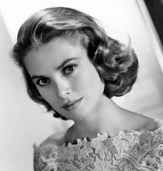 Grace-Kelly-MGM-photo