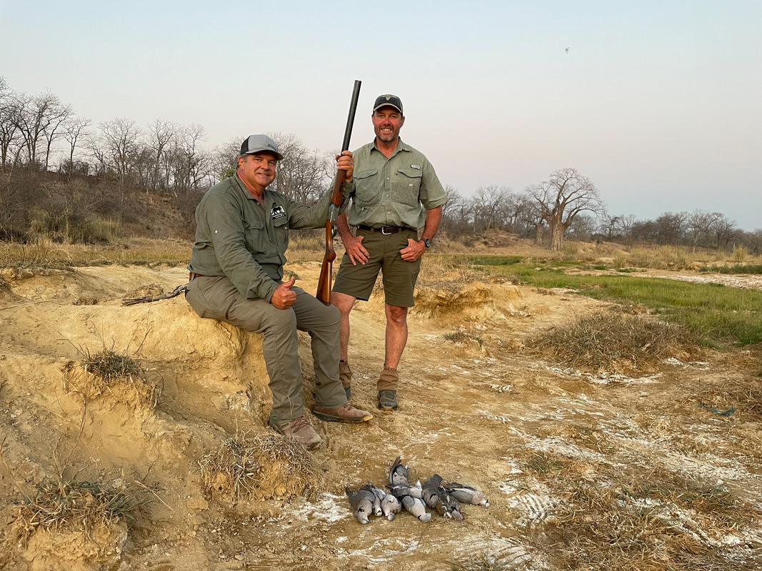 52CBBEC2-F52C-4CD3-A268-63CEC0EB1494