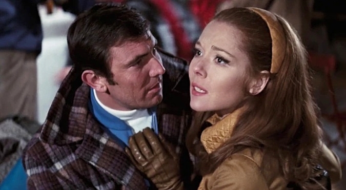 HELL-HUNTERS-GEORGE-LAZENBY-3-A-FOTOR.jpg