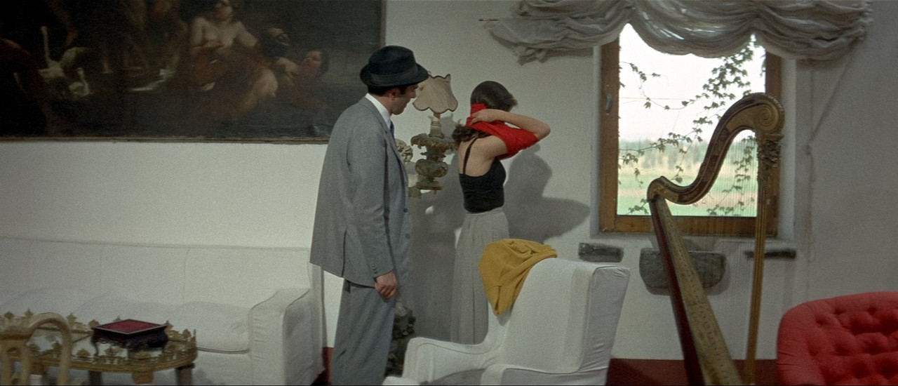 Contempt 1963.mkv_snapshot_00.30.04_[2018.01.01_20.17.23]