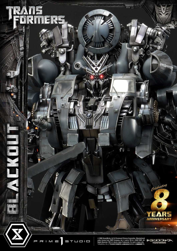Prime-1-Studio-Transformers-2007-Blackout-Statue-44