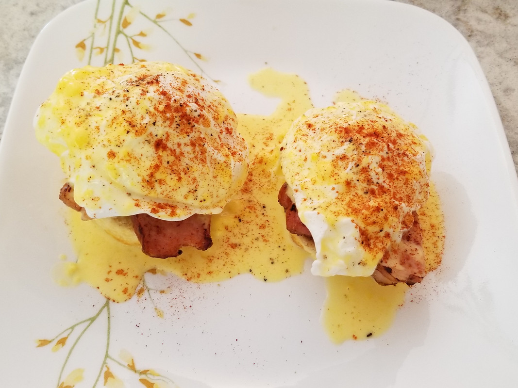mời các bé nha .. Egg-nededict