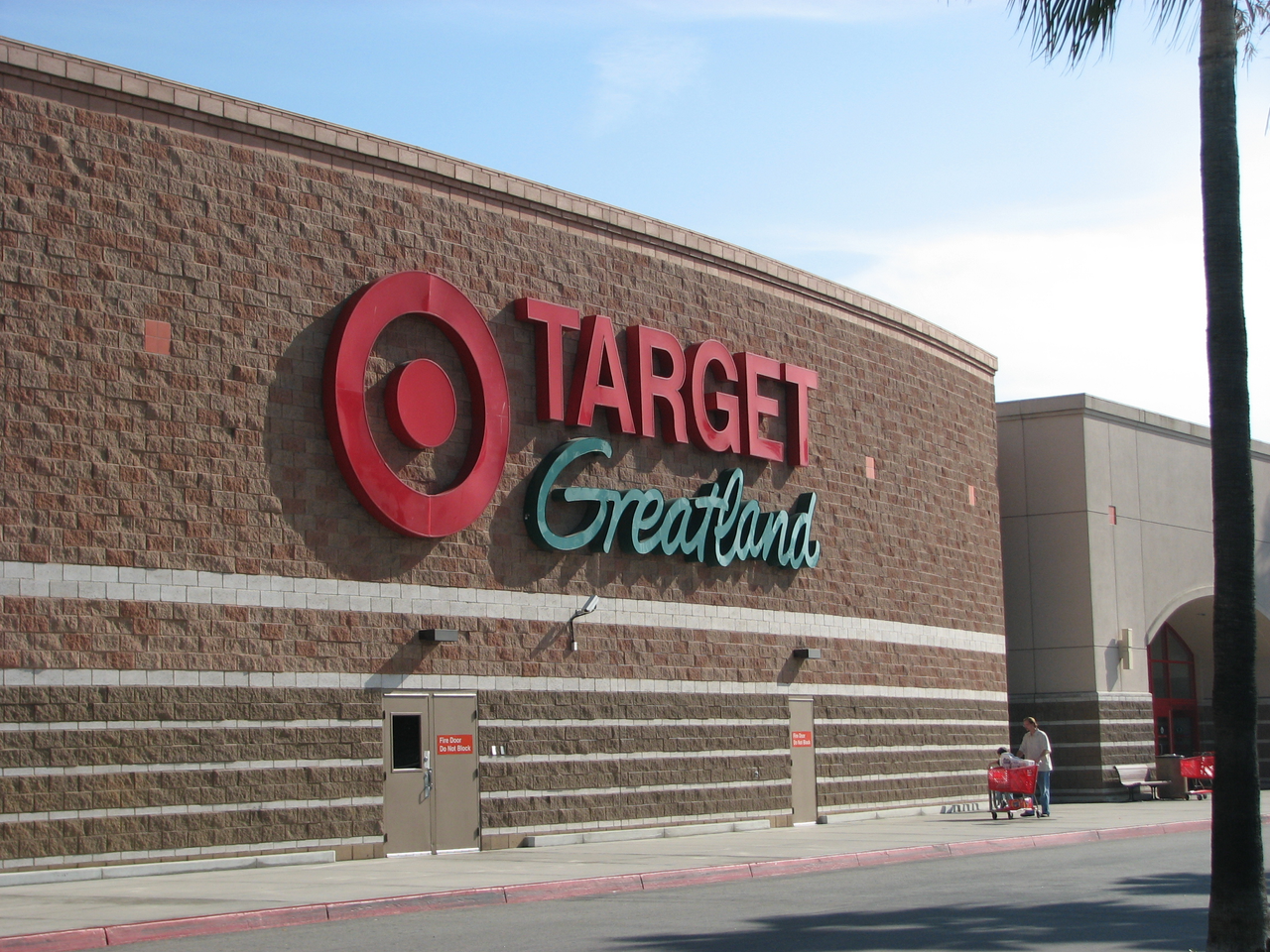 Target Greatland, Costa Mesa