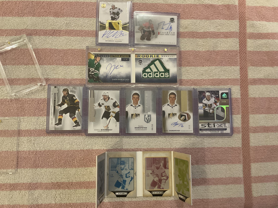 7E2540FE-DBEE-41E3-850B-B2C4DD9FE2E4