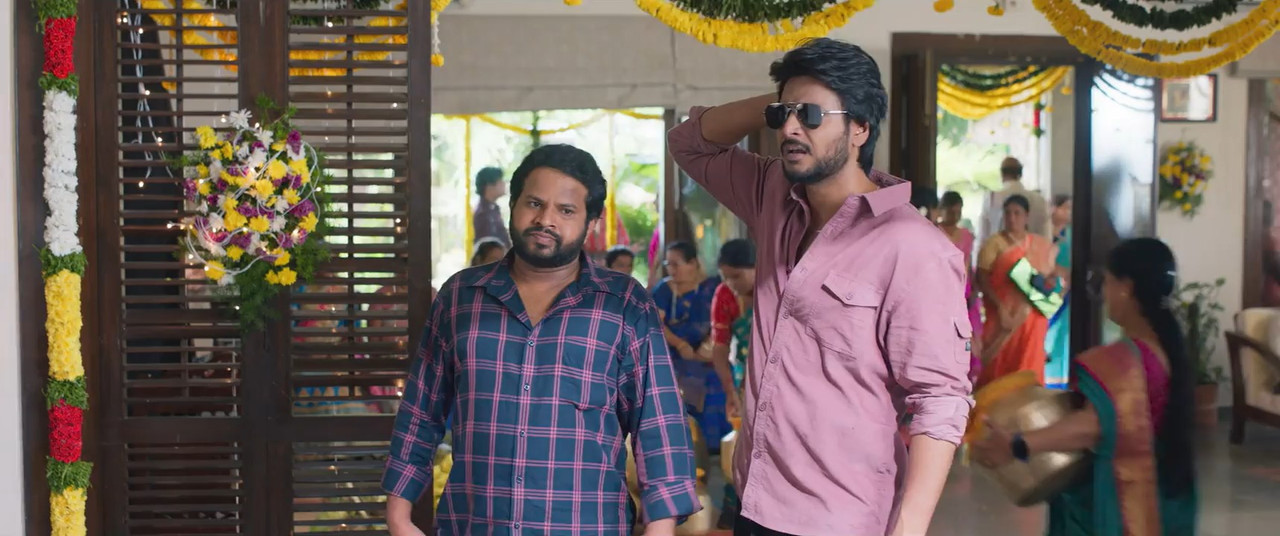 Mazaka 2025 WebRip [Tamil + Telugu + Malayalam + Kannada] 480p 720p ESub Screenshot