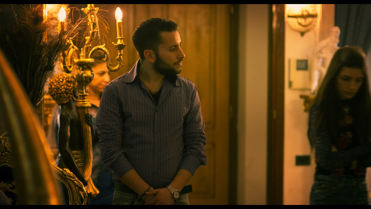 Suburra.La Serie.2x01.Trovatela.ITA.ENG.1080p.WEBRip.DD5.1.x264-