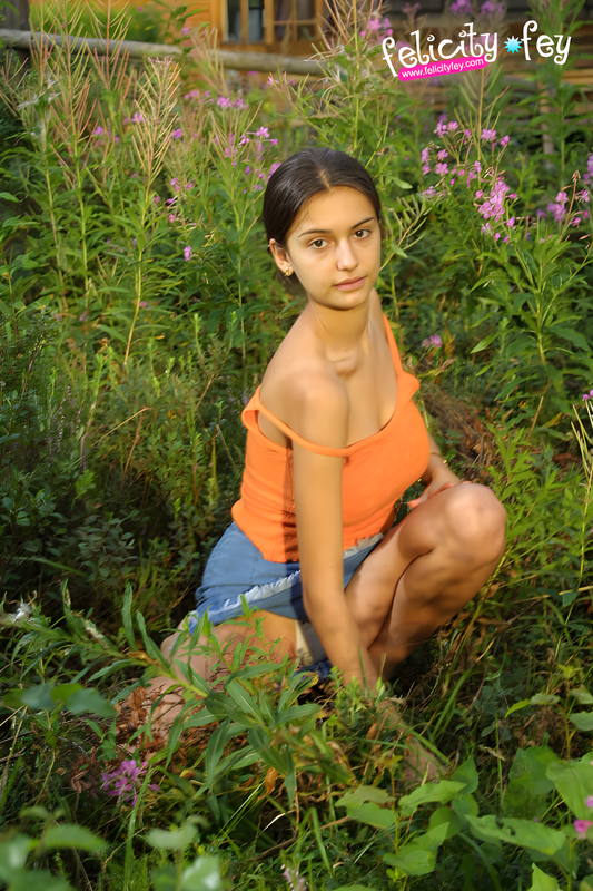 felicity fey 01107 lg 4k