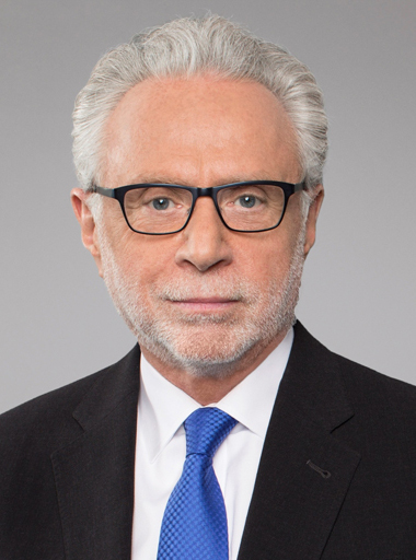 The 75-year old son of father David Blitzer and mother Cesia Blitzer Wolf Blitzer in 2023 photo. Wolf Blitzer earned a  million dollar salary - leaving the net worth at 16 million in 2023