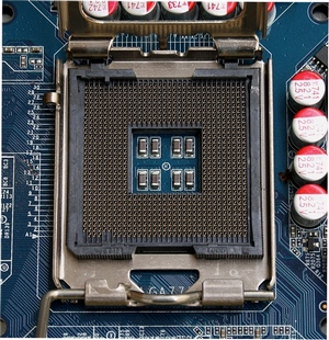 CPU-Socket-775-2.jpg