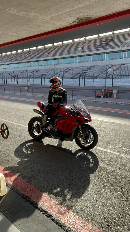 AF979692-77A3-4814-A266-94CE9E7FE0BE