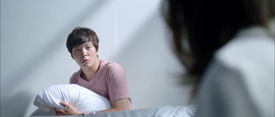 Steal My Heart 2013 WebRip [Hindi + Tamil + Telugu + Korean] 480p, 720p Screenshot