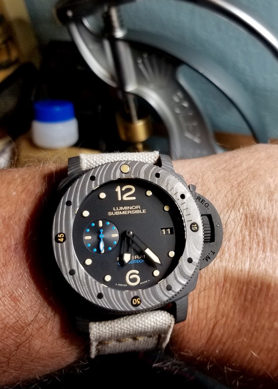 7DA1EBE9-58DC-47EC-8718-91B0FF994F44