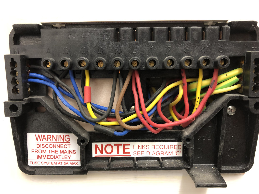 C3303734-B9A6-450F-953B-A632C46A265D