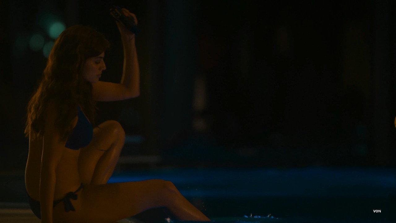 Inside Edge S02_4K_PART I.mkv_snapshot_02.12_[2021.06.21_19.19.19]