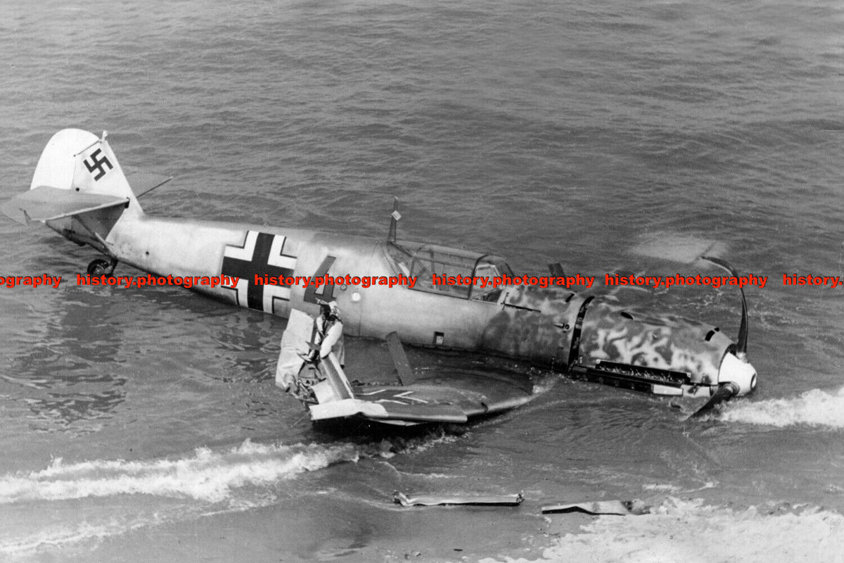 F007453 abgestürzter deutscher Messerschmitt 109. Schlacht um Großbritannien. 1940. Zweiter Weltkrie