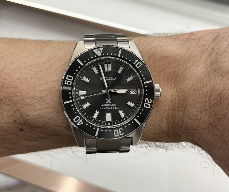 A la recherche d'une 2e montre auto : besoin de conseils Seiko-Prospex-Divers-SPB143-J1