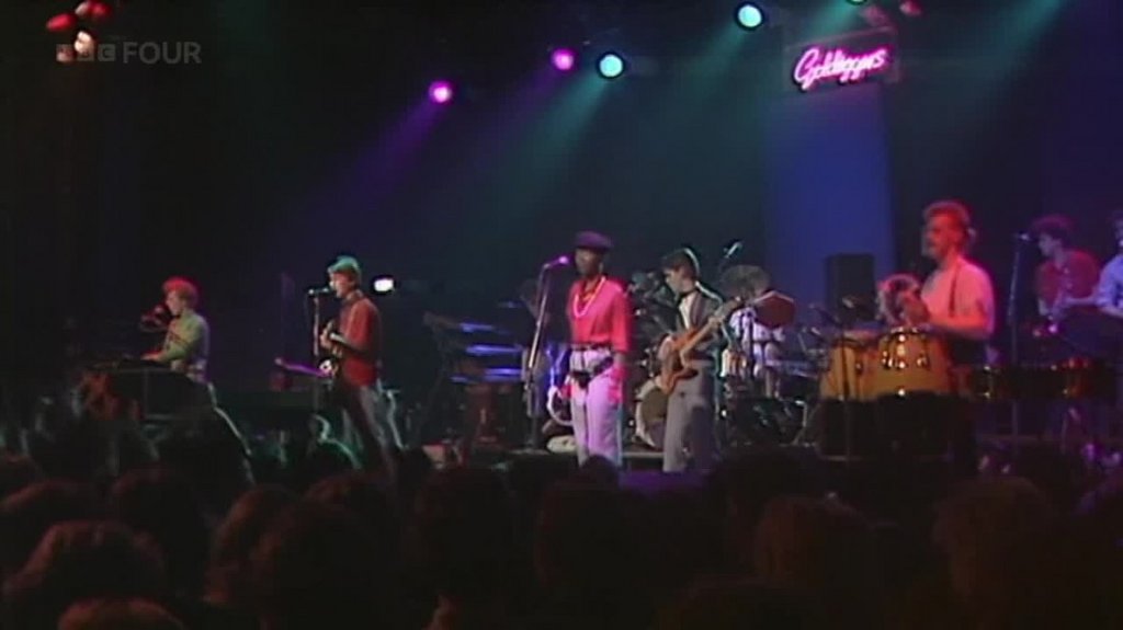 [Image: cx8ml6kh9rn4.jpg]