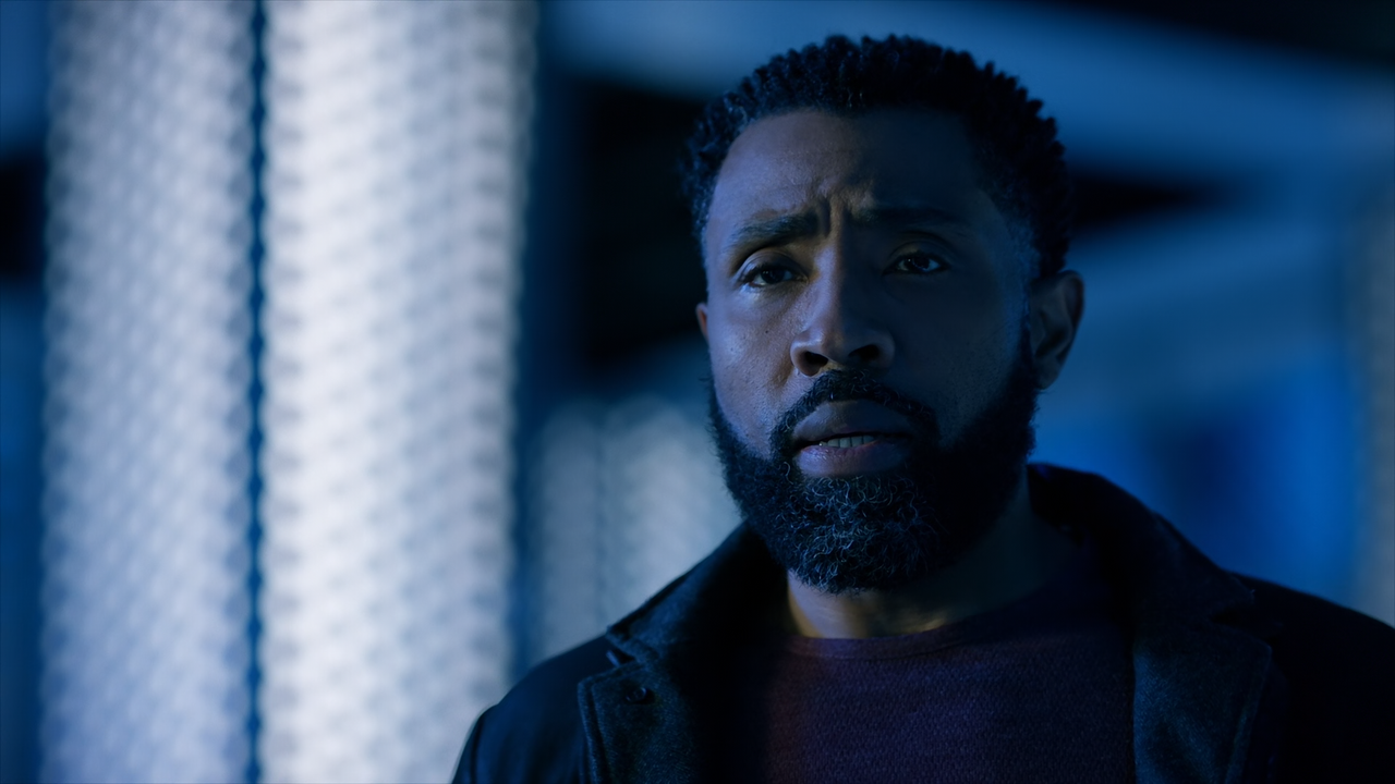 Black.Lightning.S04E06.The.Book.of.Ruin.Chapter.Two.Theseus's.Ship.1080p.10bit.BluRay.AAC5.1.HEVC-Vy