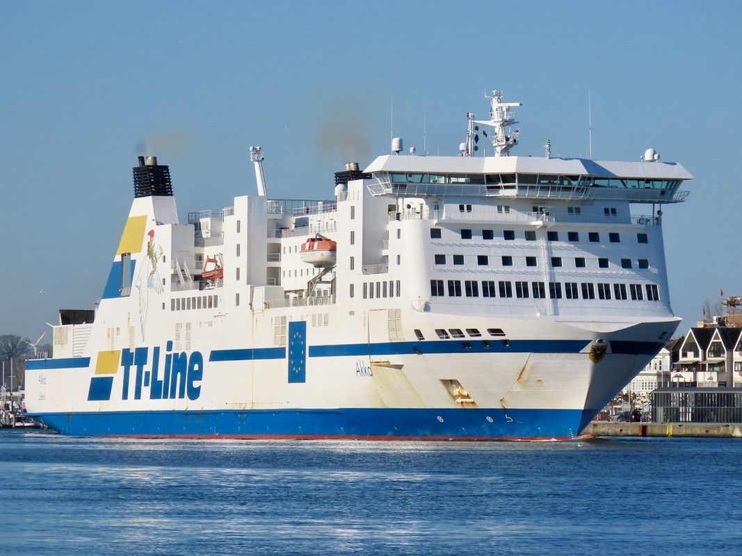 4D87560C-9547-4E85-BF85-2202AAFEFB57