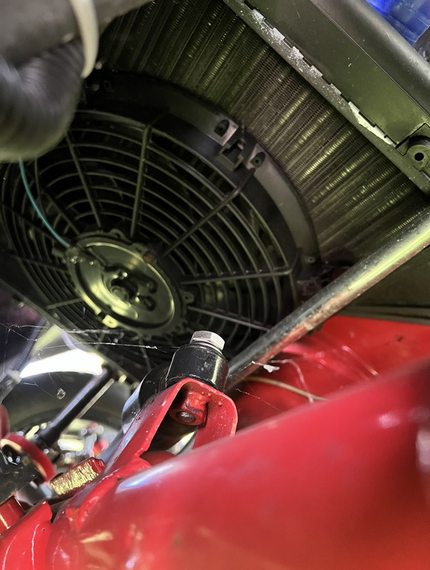 710979CA-31EC-4BDF-A07C-0743ECCDF33D