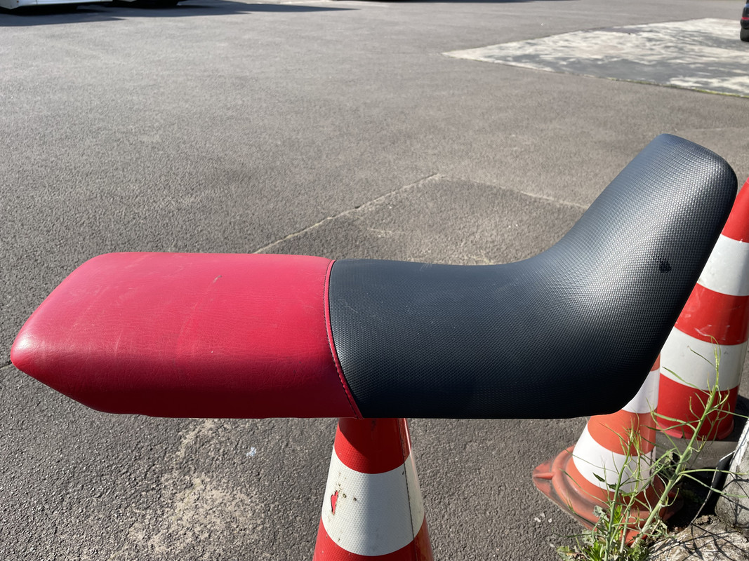 6269B004-FFB1-4C77-A429-F520699E957A