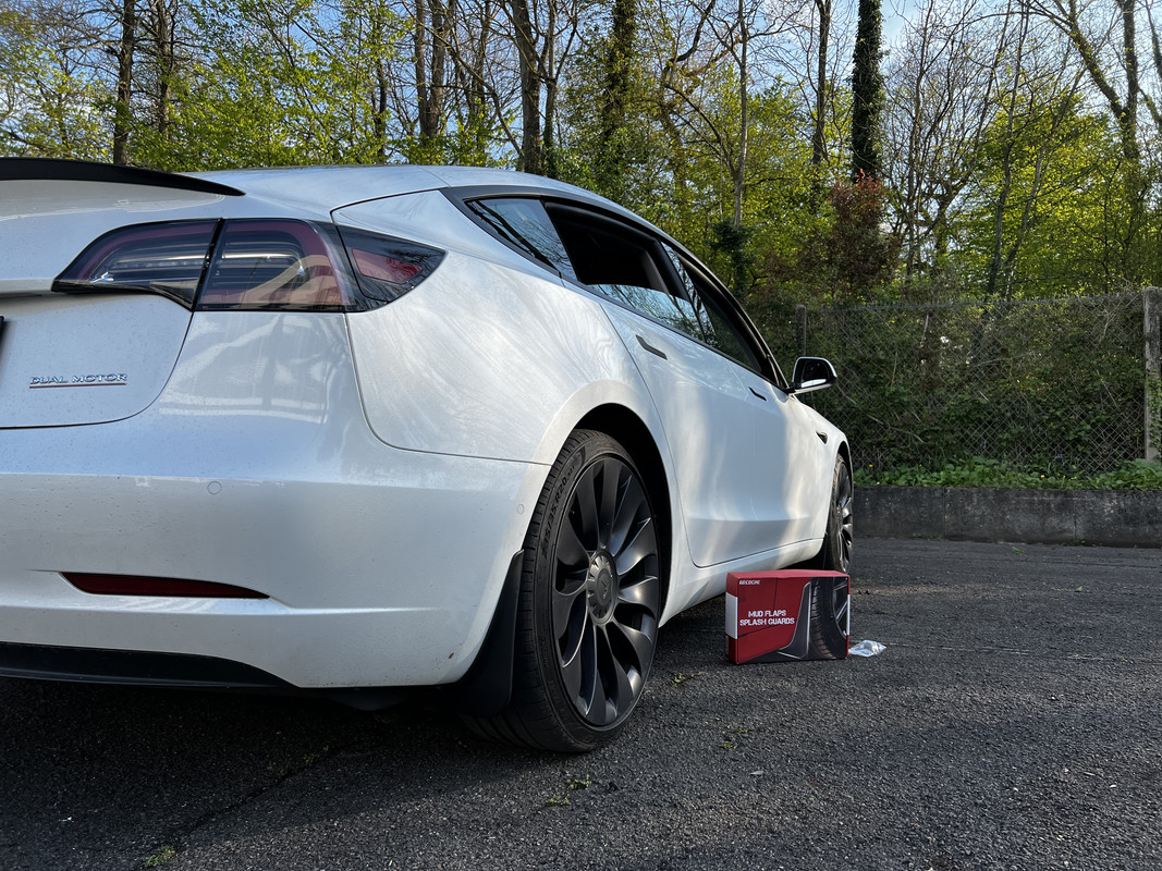 Garde boue pour Model Y - Page 3 - Forum et Blog Tesla