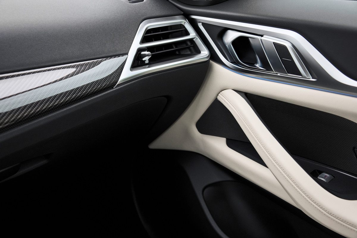 P90546591_highRes_the-new-bmw-m440i-xd