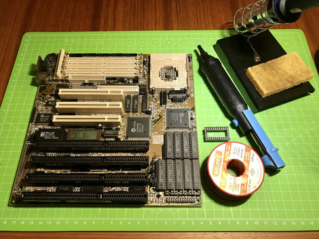 Biostar MB-8433UUD-A DS12887A Socket 01