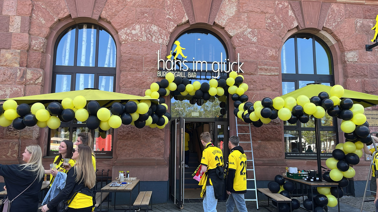 E6BACC7A-0F20-4064-8397-8D74135C38B3